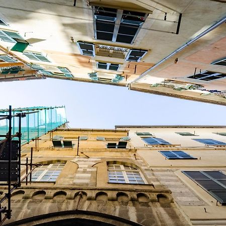Joivy Vibrant Open-Plan Apt For 6 In Historic Centre Apartment Genoa Bagian luar foto