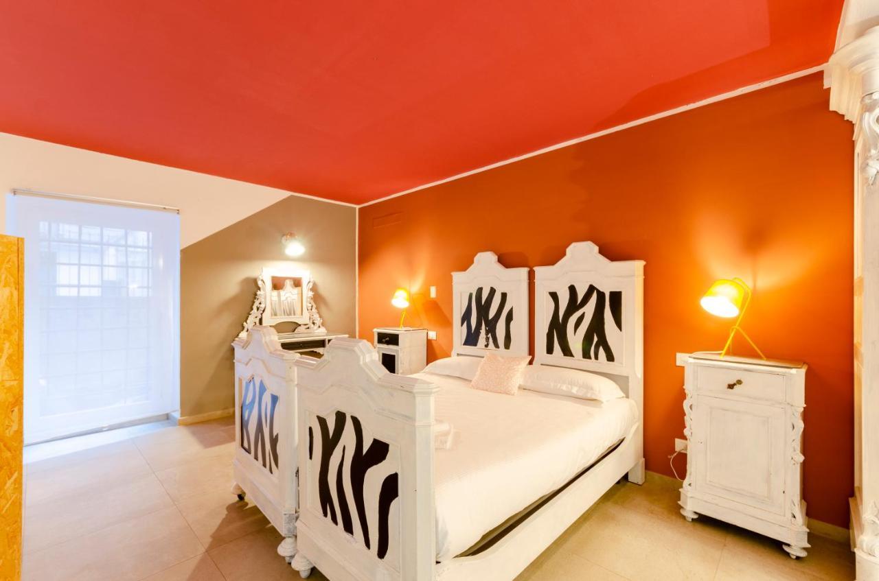 Joivy Vibrant Open-Plan Apt For 6 In Historic Centre Apartment Genoa Bagian luar foto