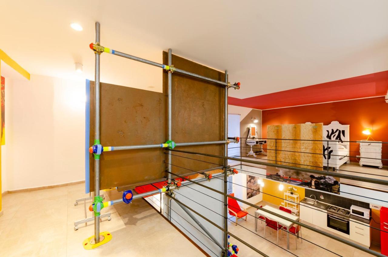 Joivy Vibrant Open-Plan Apt For 6 In Historic Centre Apartment Genoa Bagian luar foto